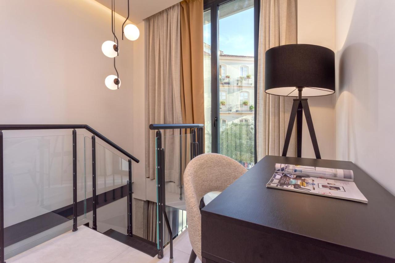 Magnificent Renovated 2Bd 2Bth Duplex With Backyard - City Centre Málaga Kültér fotó