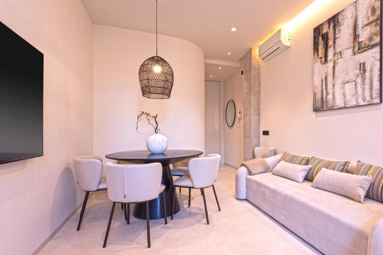 Magnificent Renovated 2Bd 2Bth Duplex With Backyard - City Centre Málaga Kültér fotó